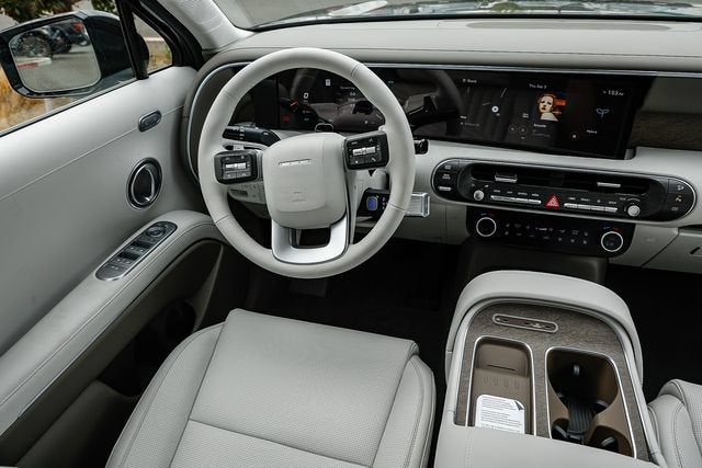 2027 Hyundai Palisade Hybrid SEL Premium 8P