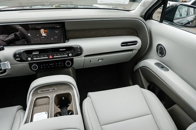 2027 Hyundai Palisade Hybrid SEL Premium 8P