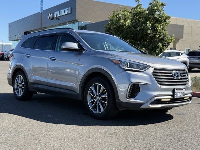 2018 Hyundai Santa Fe SE