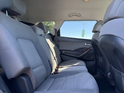 2018 Hyundai Santa Fe SE