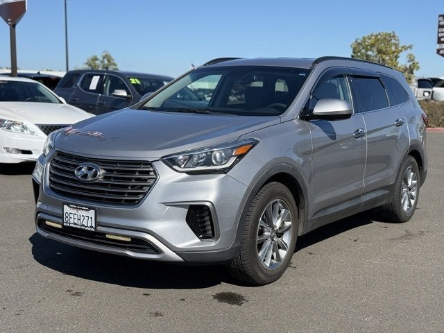 2018 Hyundai Santa Fe SE