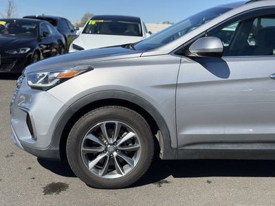 2018 Hyundai Santa Fe SE