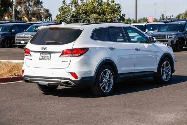 2017 Hyundai Santa Fe SE Ultimate
