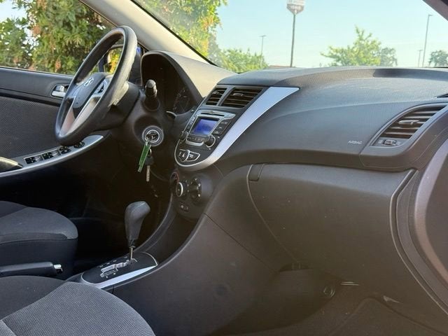 2014 Hyundai Accent GS