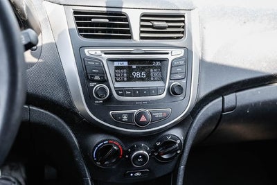 2017 Hyundai Accent SE