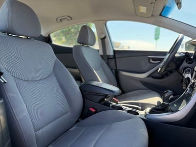 2014 Hyundai Elantra SE