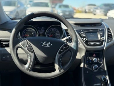 2014 Hyundai Elantra SE