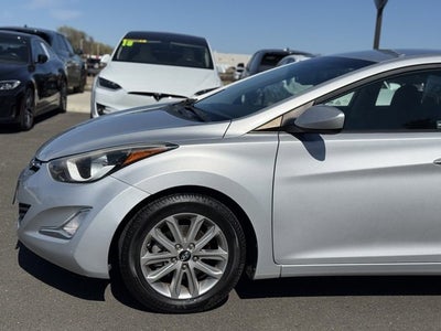 2014 Hyundai Elantra SE