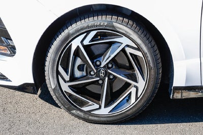 2025 Hyundai Sonata SEL Convenience