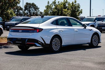 2026 Hyundai Sonata Hybrid Limited