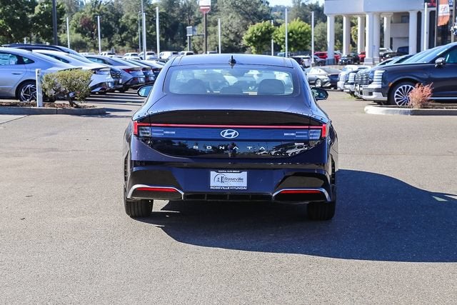 2026 Hyundai Sonata Hybrid Limited