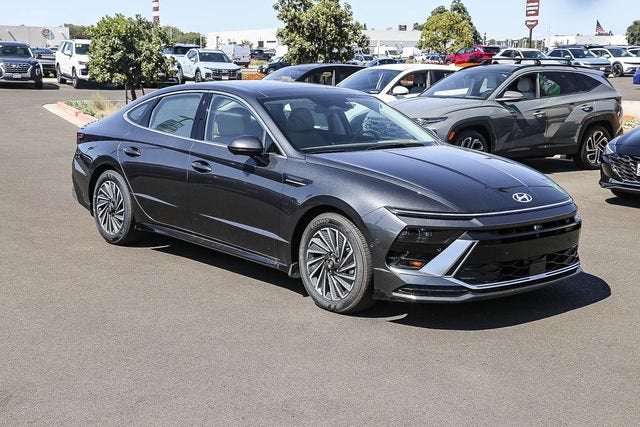 2026 Hyundai Sonata Hybrid Limited