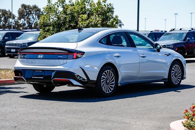 2026 Hyundai Sonata Hybrid Limited