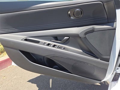 2025 Hyundai Elantra Hybrid SEL Sport