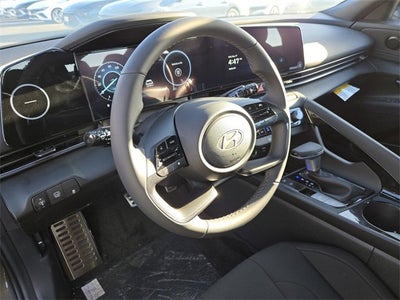 2025 Hyundai Elantra Hybrid SEL Sport