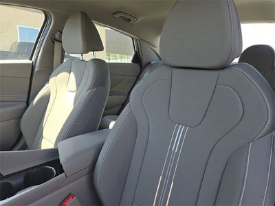 2025 Hyundai Elantra Hybrid SEL Sport
