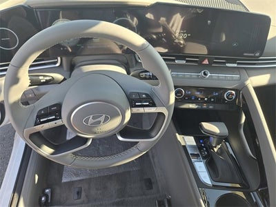 2025 Hyundai Elantra Hybrid SEL Sport