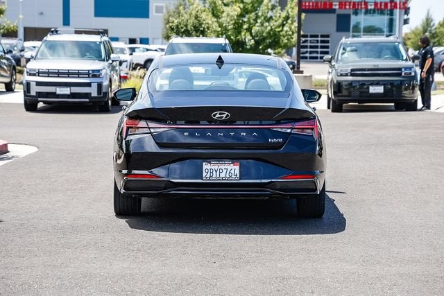 2022 Hyundai Elantra Hybrid Limited