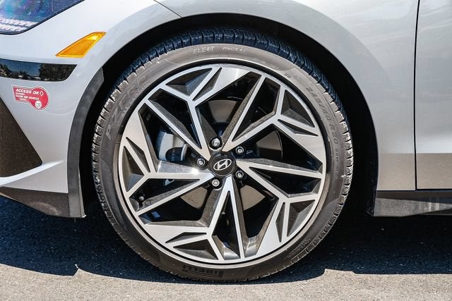 2024 Hyundai IONIQ 6 SEL