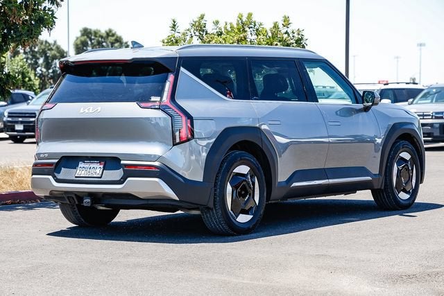 2024 Kia EV9 Wind