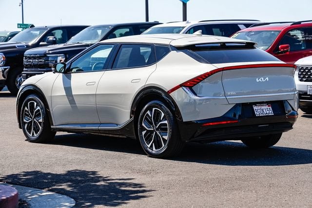 2023 Kia EV6 Wind