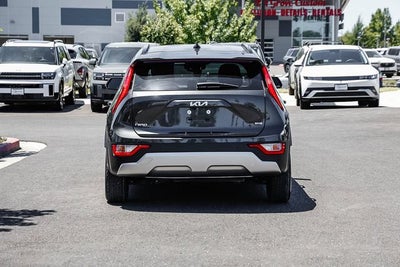 2025 Kia Niro EX
