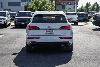 2023 Audi Q5 S line Premium Plus