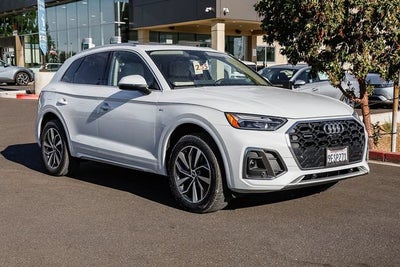 2023 Audi Q5 S line Premium Plus