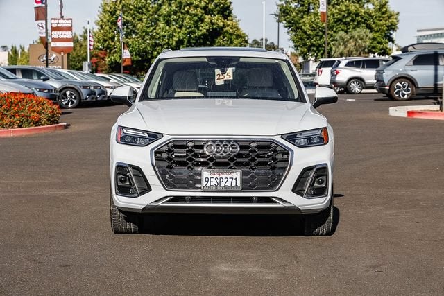 2023 Audi Q5 S line Premium Plus