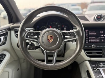2020 Porsche Macan Base