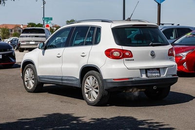 2011 Volkswagen Tiguan SEL