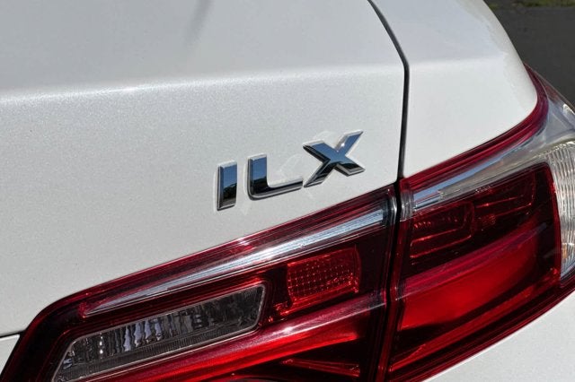 2017 Acura ILX Sedan