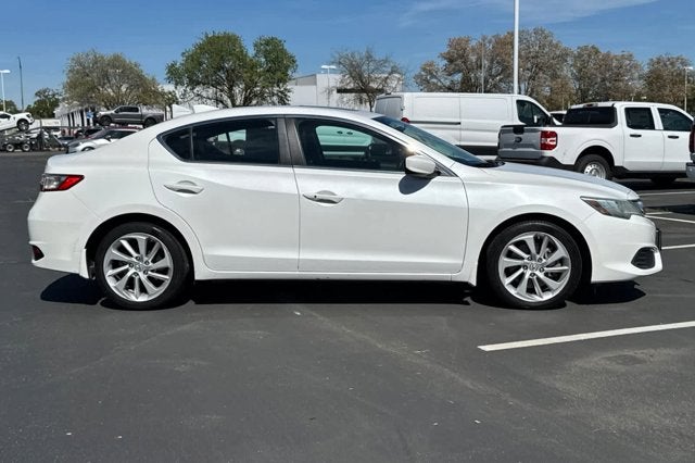 2017 Acura ILX Sedan