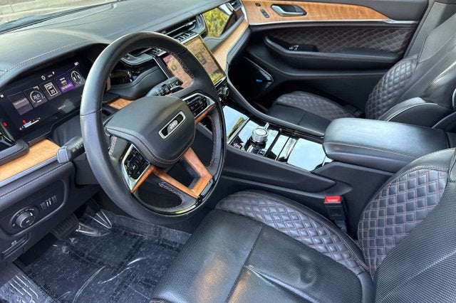2023 Jeep Grand Cherokee L Summit Reserve