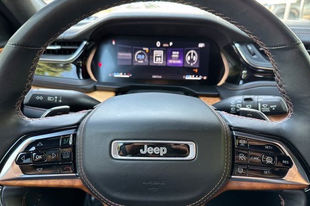 2023 Jeep Grand Cherokee L Summit Reserve