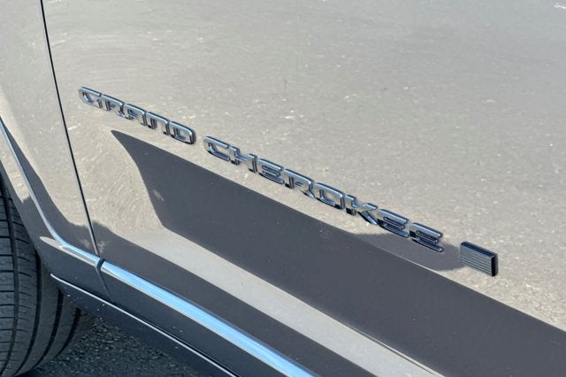 2023 Jeep Grand Cherokee L Summit Reserve