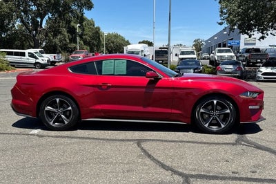 2020 Ford Mustang EcoBoost