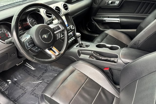 2022 Ford Mustang EcoBoost Premium