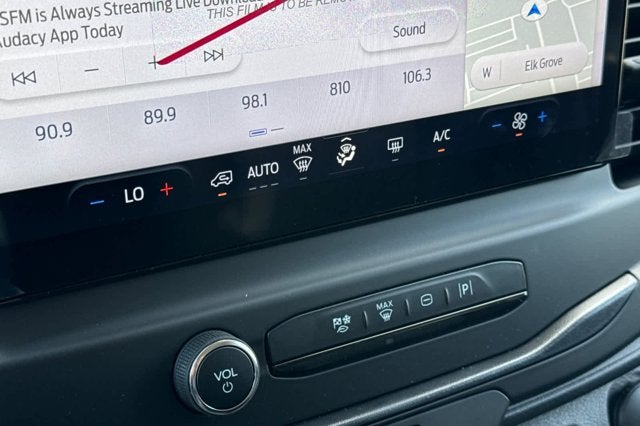 2025 Ford Transit Passenger Wagon XL