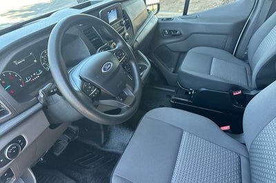 2025 Ford Transit Passenger Wagon XL
