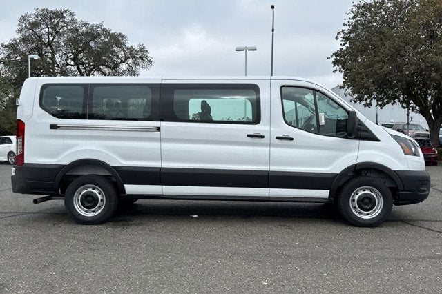 2025 Ford Transit Passenger Wagon XL