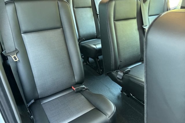 2026 Ford Transit Passenger Wagon XL