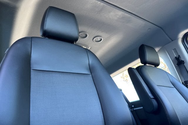 2026 Ford Transit Passenger Wagon XL