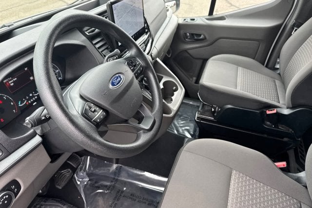 2023 Ford Transit Passenger Wagon XLT