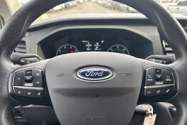 2023 Ford Transit Passenger Wagon XLT