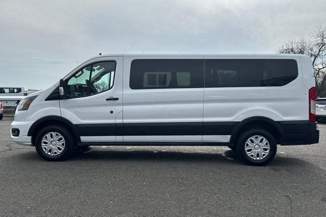 2023 Ford Transit Passenger Wagon XLT