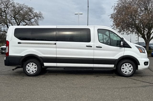 2023 Ford Transit Passenger Wagon XLT