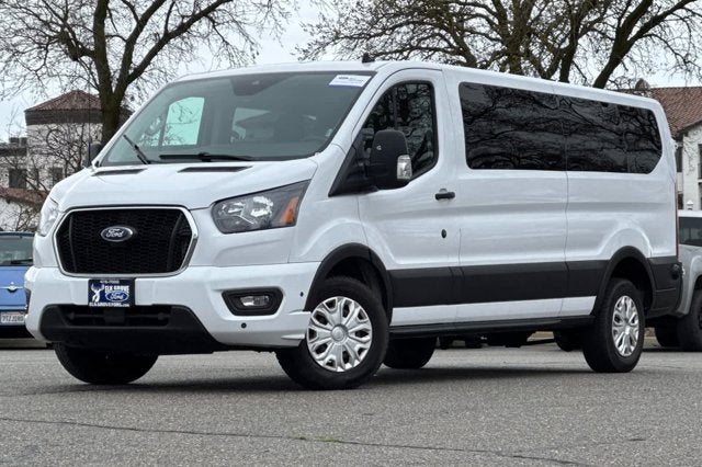 2024 Ford Transit Passenger Wagon XLT