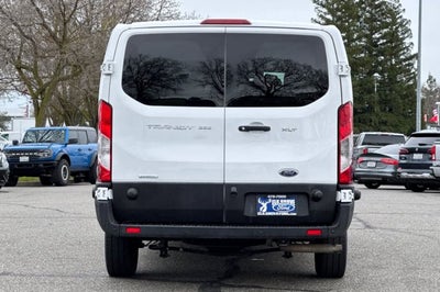 2024 Ford Transit Passenger Wagon XLT