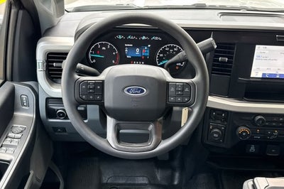 2026 Ford Super Duty F-550 DRW XL